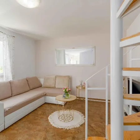 Apartment In Porec/istrien 9920 Poreč