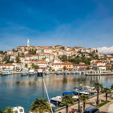 In - Istrien 9920 아파트